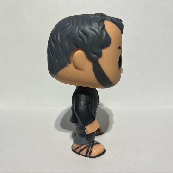 Funko Pop! Lost - Man in Black #420 - Picture 3 of 6